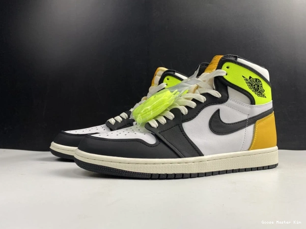 'VOLT JORDAN GOLD' 555088-118 1 AIR HIGH RETRO OG 0702